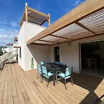 Villa Agence Jf Immo -belle Climatisee 6 Pers Proche Solarium Piscine Collective- V0755