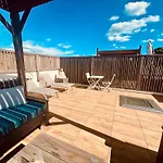 Villa Agence Jf Immo -belle Climatisee 6 Pers Proche Solarium Piscine Collective- V0755 *