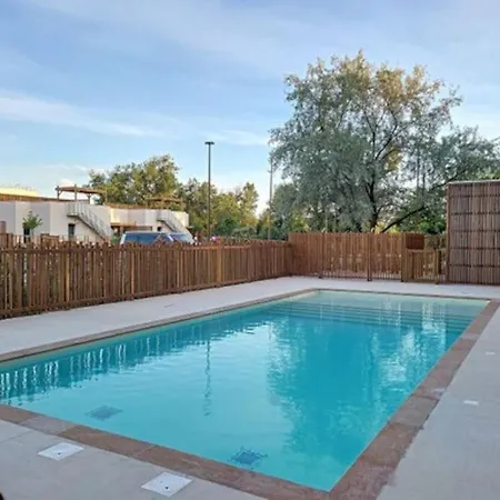 Agence Jf Immo -belle Climatisee 6 Pers Proche Solarium Piscine Collective- V0755 Vila