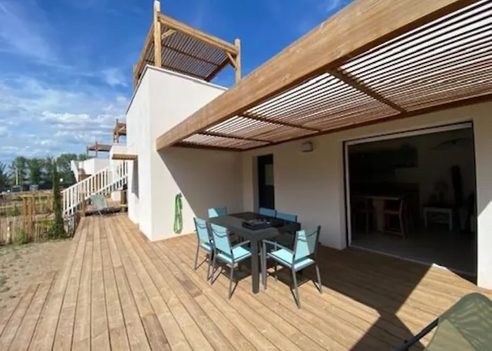 Вилла Agence Jf Immo -belle Climatisee 6 Pers Proche Solarium Piscine Collective- V0755