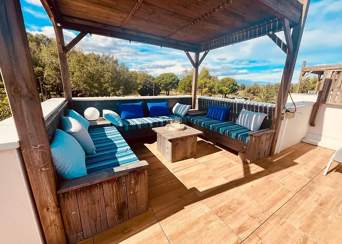 Agence Jf Immo -belle Climatisee 6 Pers Proche Solarium Piscine Collective- V0755 Вилла *