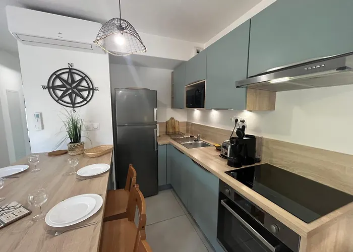 Villa Belle Climatisee 6 Pers Proche Solarium Piscine Collective- V0755 Vias