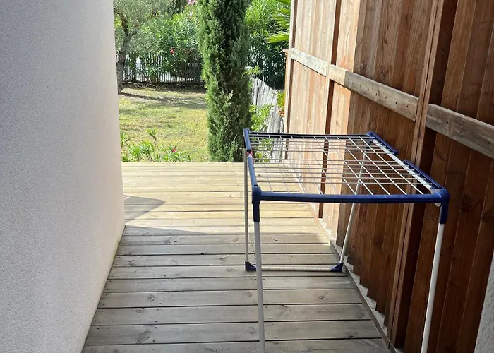 Belle Climatisee 6 Pers Proche Solarium Piscine Collective- V0755 Villa *